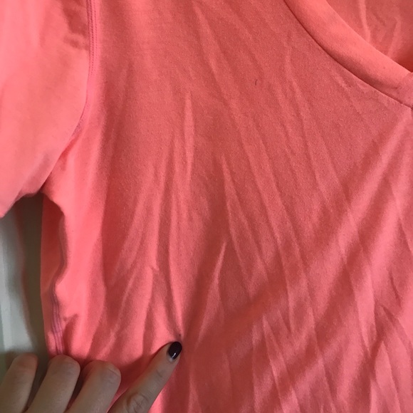 Neon orange GAP workout top - Picture 5 of 5